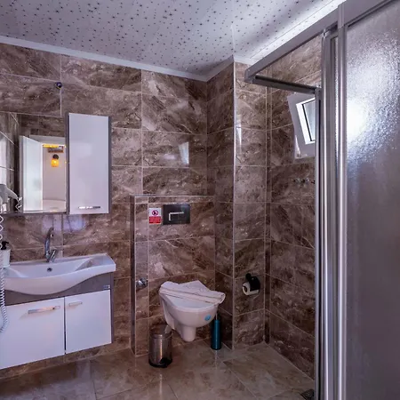 Larex Aparthotel