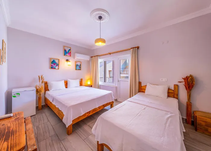 Larex Apartmanhotel Kaş