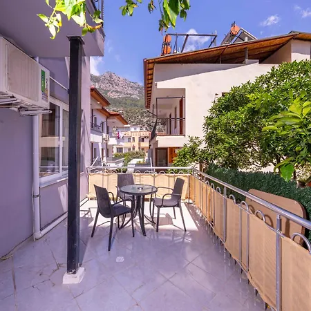 Hotel apartamentowy Larex *