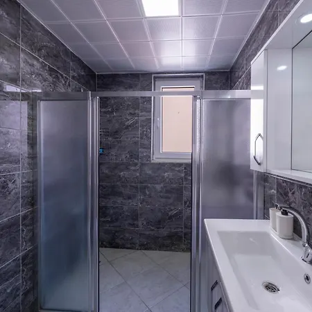 Ξενοδοχείο με διαμερίσματα Larex Κας